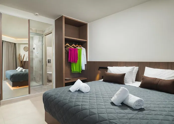 Elia Agia Marina Resort